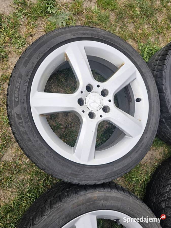 Koła Alufelgi Mercedes 5x112
2254517R 75J ET 43 Jelcz-Laskowice