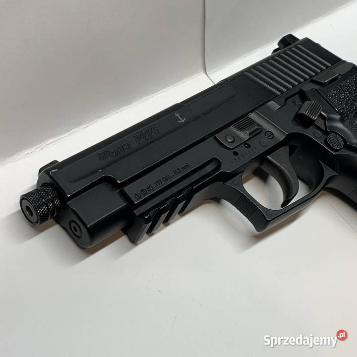SIG P226 Sig Sauer kal 45 mm PistoletWiatrówka Warszawa sprzedam