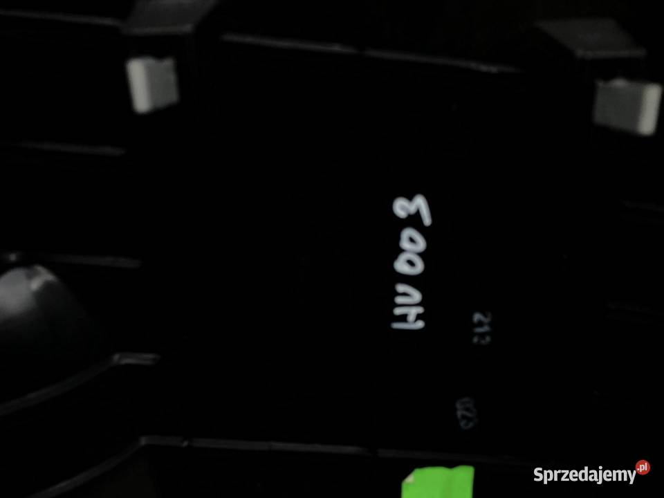 OSŁONA SŁUPKA PRAWA AUDI A5 8T 8T8867240 0716