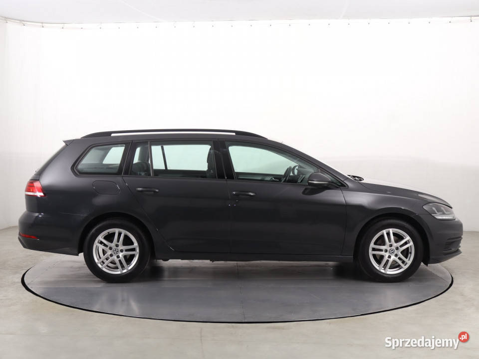 VW Golf 10 TSI Katowice