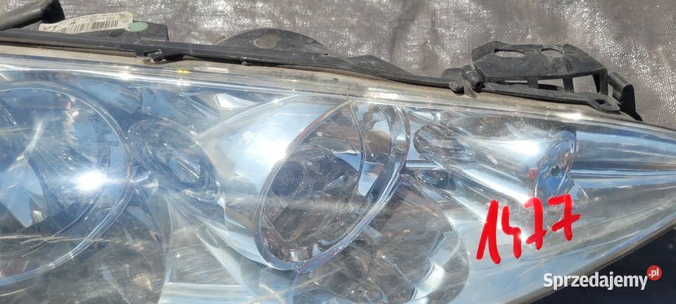 LAMPA PRAWA REFLEKTOR PRAWY PRZÓD PEUGEOT 308 Lampy przednie śląskie Ruda Śląska
