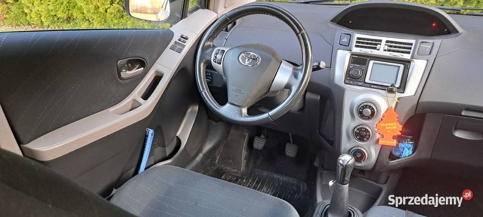Toyota Yaris 13 benzyna 2008r