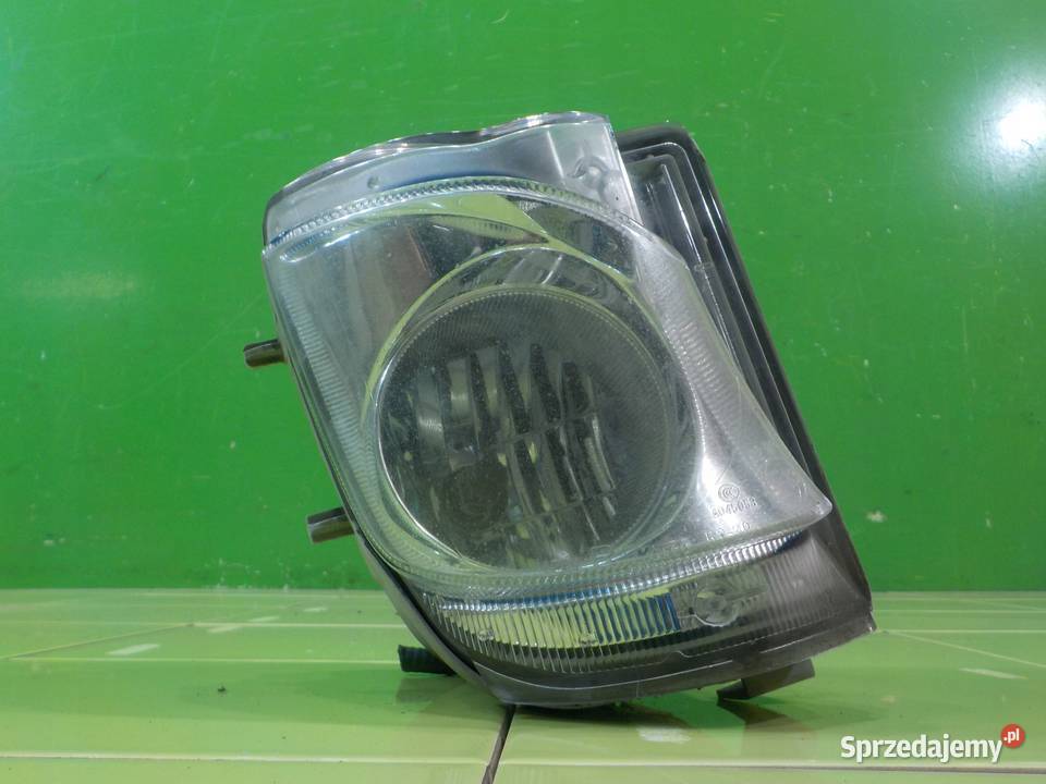 LEXUS IS II LIFT 25 B 10r SEDAN 4D halogen prawy mazowieckie Suków