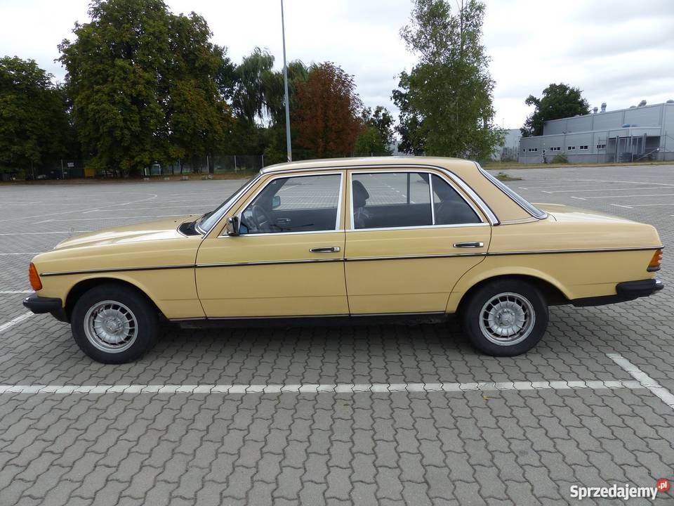 MercedesBenz W123 200 D 1981 ZGODNY Z VIN NISKI