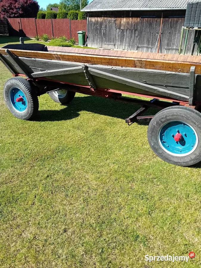 Wóz do ciągnika Poniatowa