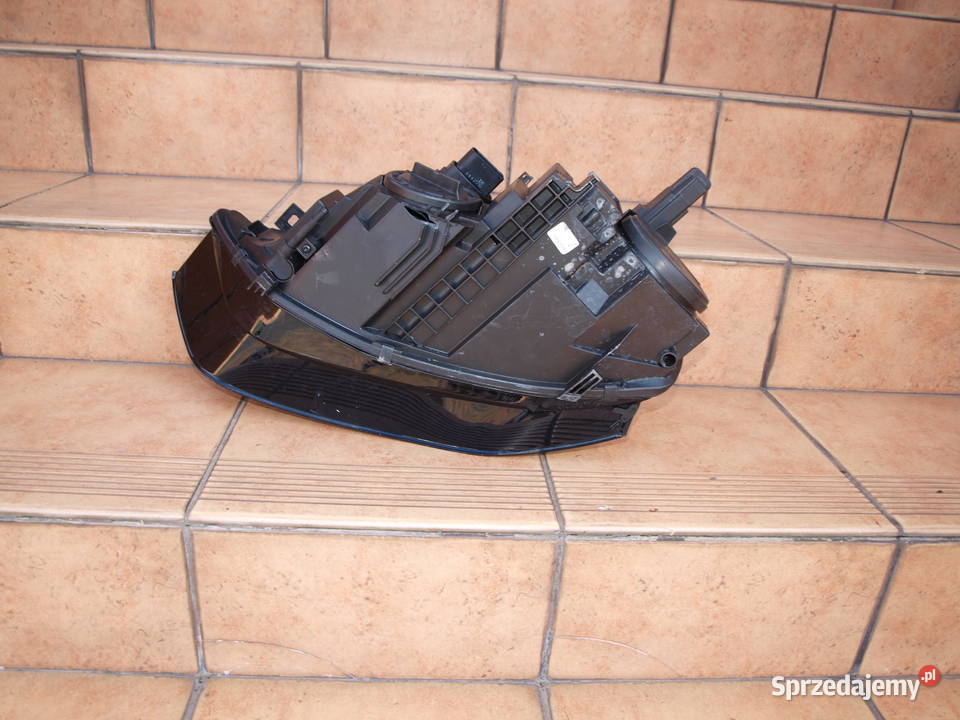 Audi A4 B8 lampa prawa przód zwykła 2012 2015r Kalisz