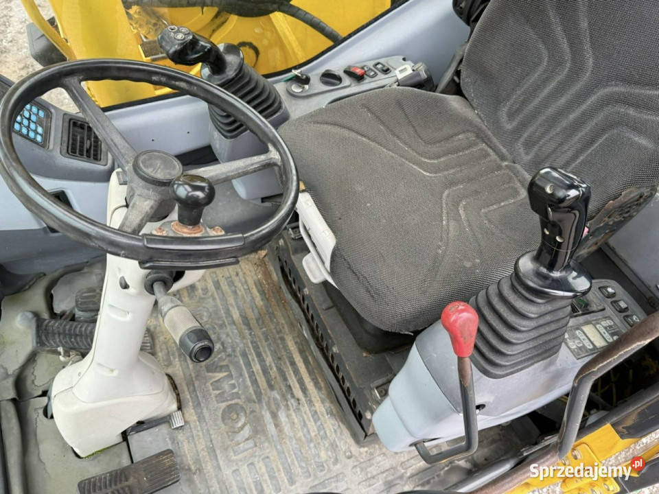 kołowa Komatsu PW1607H Szybko Złącze Sprawna 17700h Widełki sprzedam