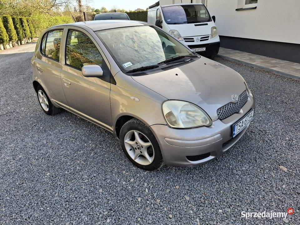 Toyota Yaris 14 d 2003 klimatyzacja Sandomierz sprzedam