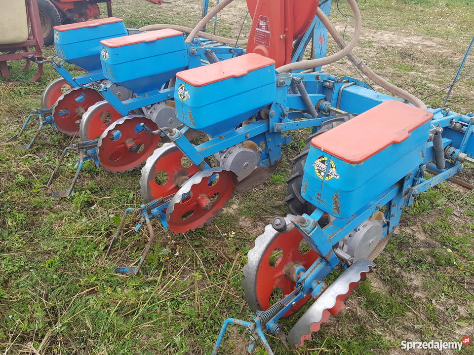 Siewnik do kukurydzy MONOSEM pneumatyczny 4 Bodzentyn