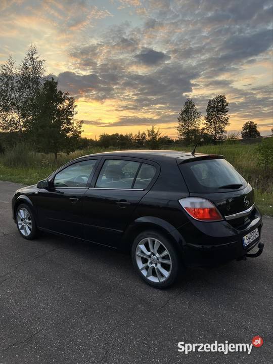 Opel Astra H 18 benzyna nieuszkodzony Trawniki