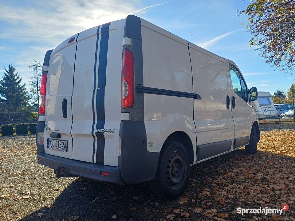 Opel Vivaro L1H1 LIFT 20 CDTI 90 3os blaszak 2000cm3