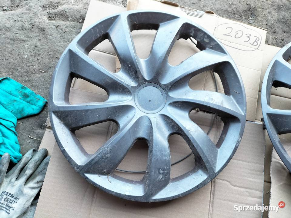 KOŁPAK KAPSEL DEKIELEK KOŁPAKI R15 2 osobowe Karoseria Kamień-Kolonia