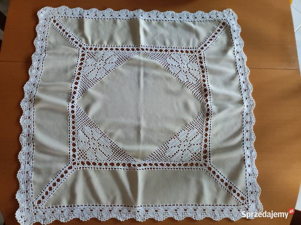 Cepelia bieżnik serweta lniany szydełkowy Kielce