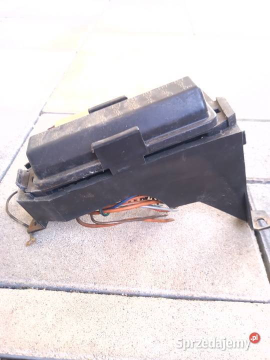 Skrzynka bezpiecznikowa Fiat 127 II generacji Nysa