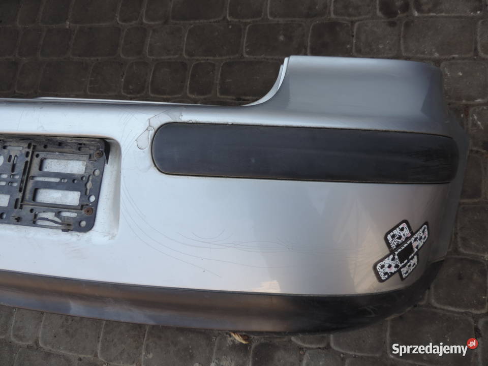 ZDERZAK TYŁ VW GOLF 4 IV SREBRNY Zderzaki Nowy Sącz sprzedam