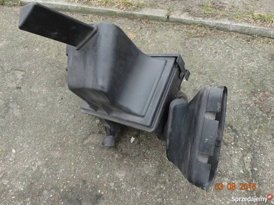 obudowa filtra powietrza Bmw e36 328i 97 Książenice