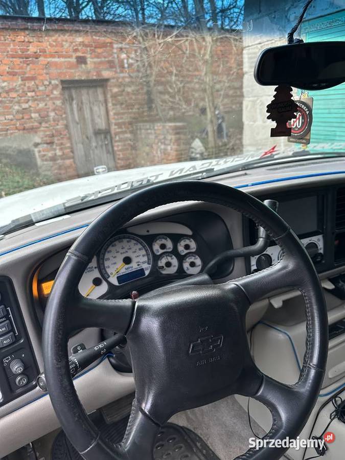 Chevrolet tahoe 53 lpg automatyczna Samochody osobowe Radom