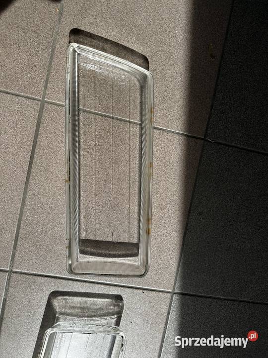 klosz lampy BMW e 38 Rok produkcji 1995 Lampy przednie Bydgoszcz sprzedam