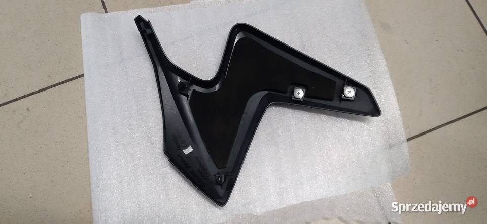 Boczek Prawy Osłona Chłodnicy Honda CB 1000R Jawiszowice