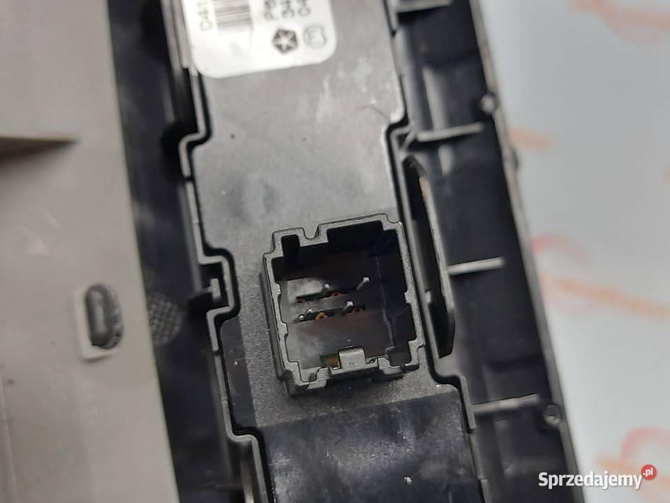 JEEP CHEROKEE V KL 15r panel przycisków ramka Kielce