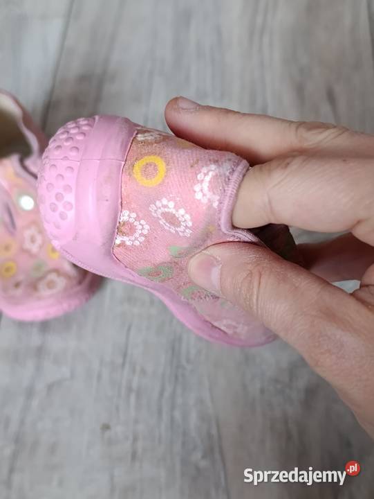 kapcie buty dziewczęce rozmiar 20 długość dziewczynka wielkopolskie sprzedam