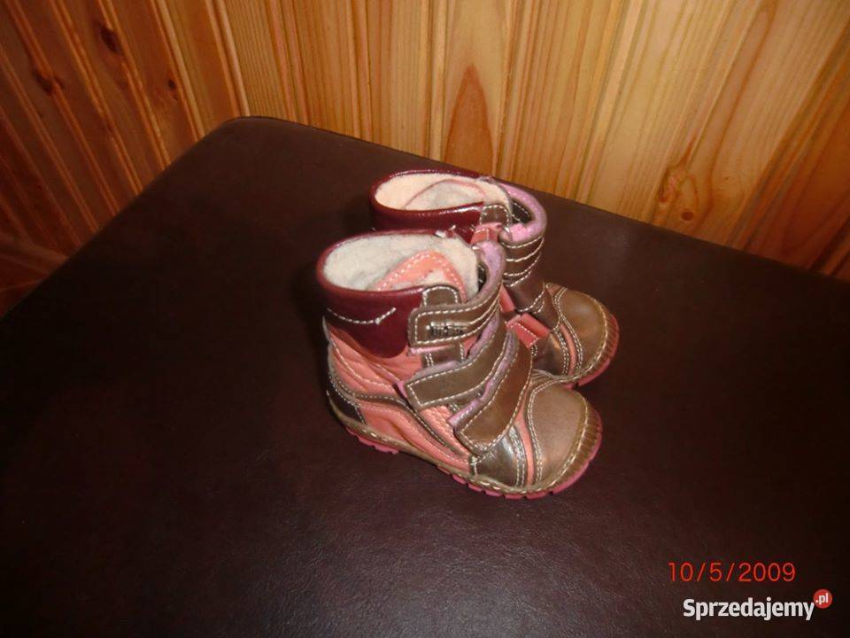 kozaczki nowe skorzane dziewczece firmy Renbut Warszawa sprzedam