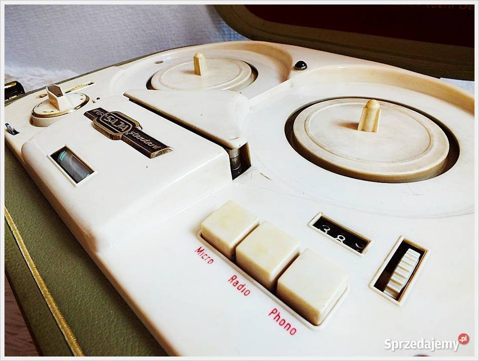 Stary magnetofon szpulowy SAJA M46 z 1956 roku Żary