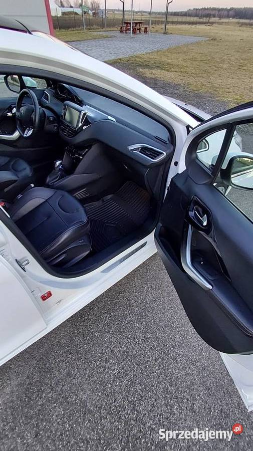 Peugeot 208 eHdi 92konie Częstochowa