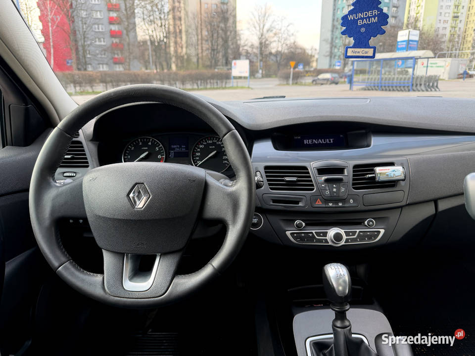 Renault Laguna Długie Opłaty Niski Przebieg 1600cm3 Laguna