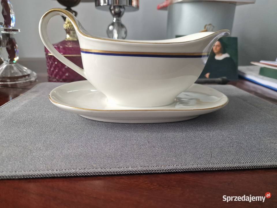 Sosjerka z manufaktury KAROLINA Porcelana i szkło Skierniewice