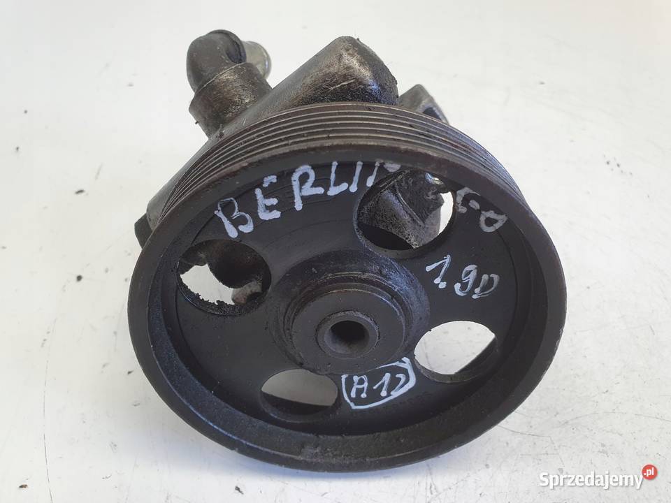 Peugeot Partner 19 D POMPA WSPOMAGANIA Rudka