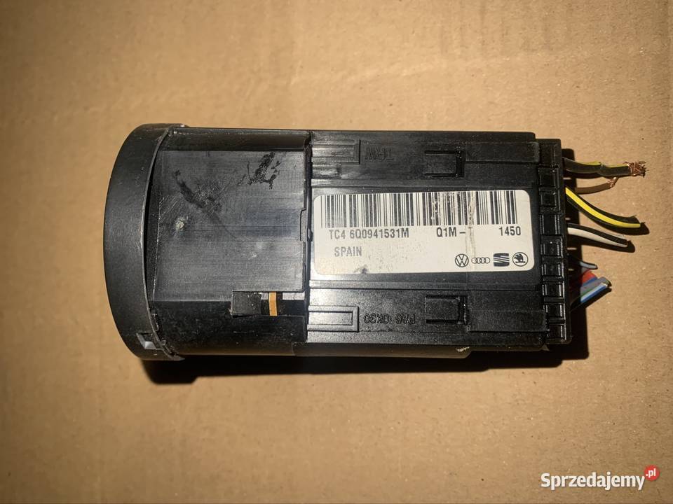 6Q0941531M włącznik świateł vw Volkswagen osobowe Szczecin