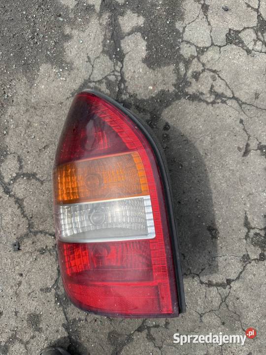 Lampa tył lewa Opel Zafira A wielkopolskie Ostrów Wielkopolski