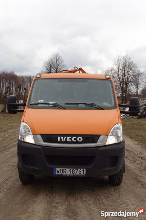 Samochód śmieciarka