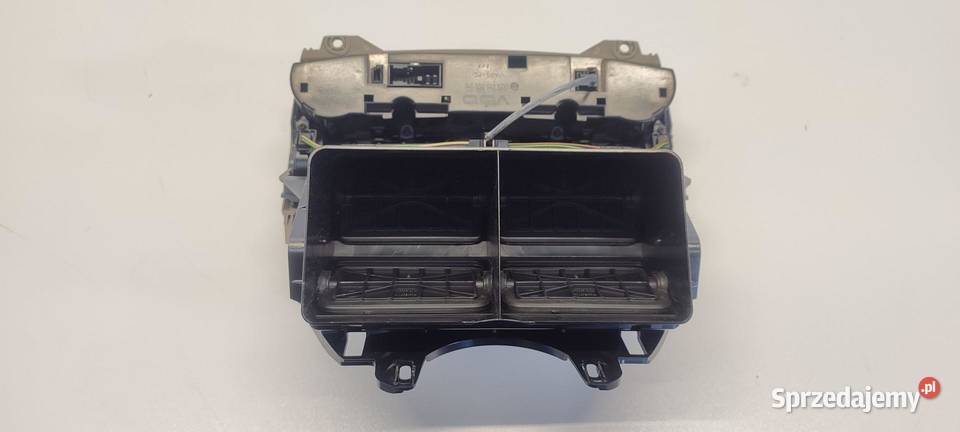 MERCEDES W211 PANEL KRATKA KLIMATYZACJI