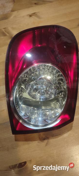 Lampy tylne VW GOLF 5 PLUS idealneoryginał osobowe Lampy tylne podkarpackie Krosno