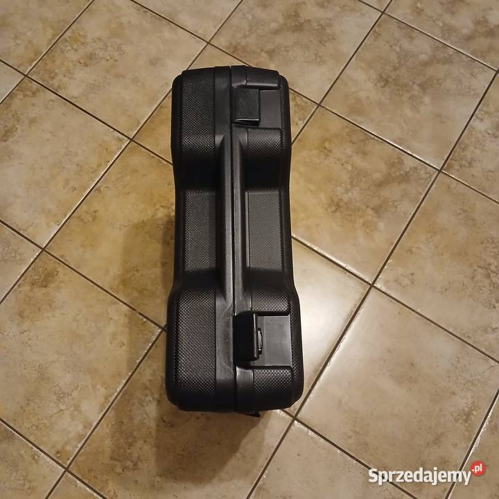 Walizka plastikowa nowa Rzeszów sprzedam