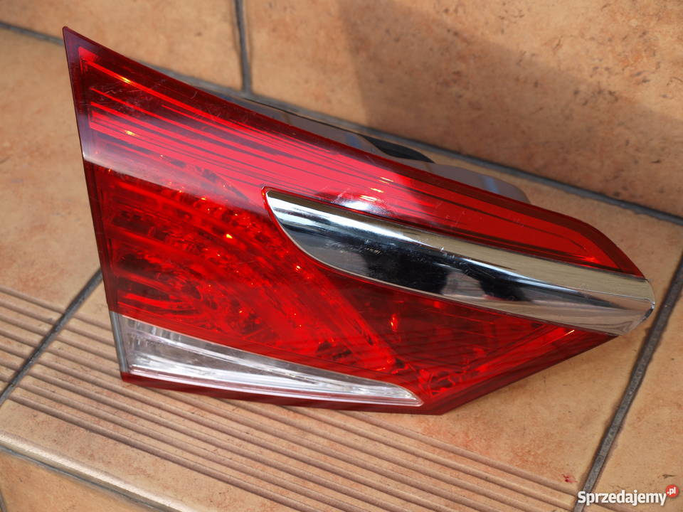 Hyundai i40 lampa tylna lewa Kombi europa 2011 lampy tylne Kalisz