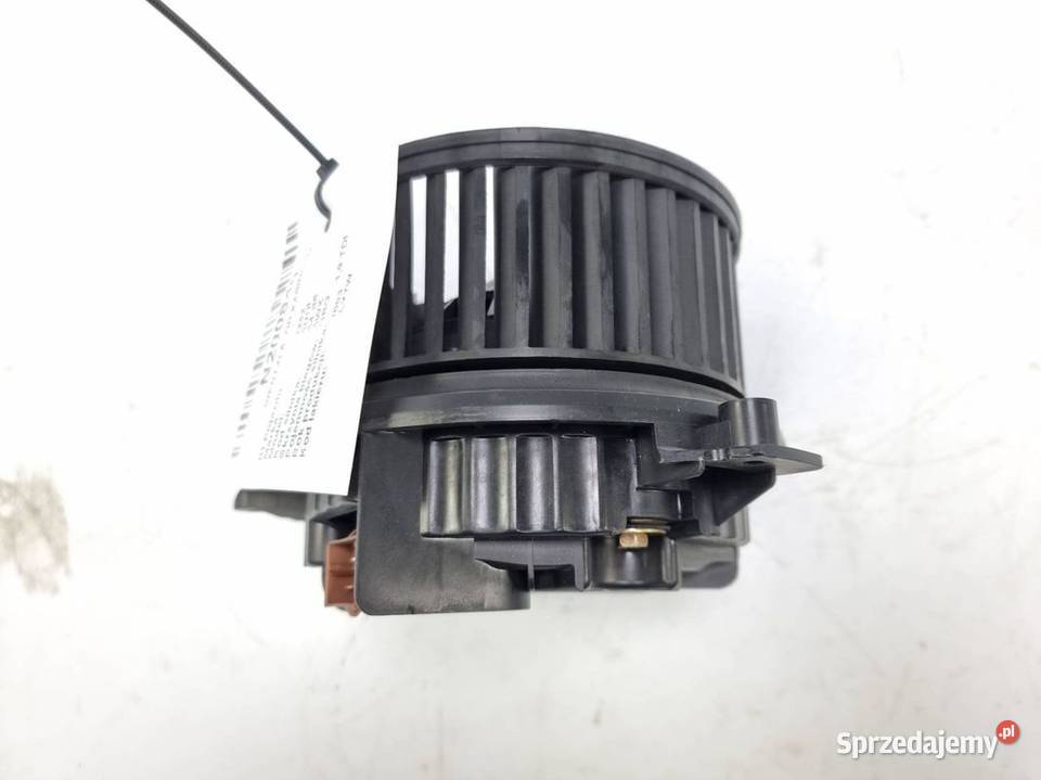 WENTYLATOR KABINOWY AUDI A4 B6 8E1820021E Lipno