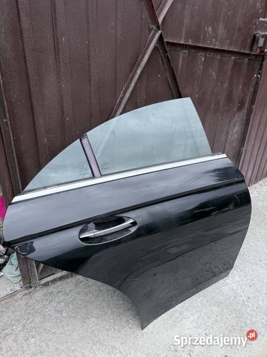 Drzwi prawy tył Mercedes cls219 Nozdrzec