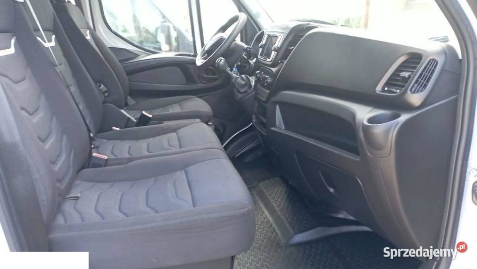 Iveco DAILY 160 TDI KONTENER 8PALET WINDA 750 Szydłów