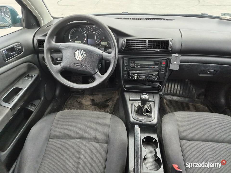 VW PASSAT ładny z hakiem 2003r podlaskie