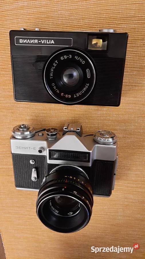 dwa aparaty zenit i vila