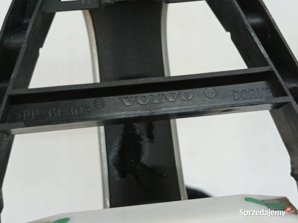 KLAMKA ZEWNĘTRZNA PRAWA TYŁ KEYLESS 72646 Volvo