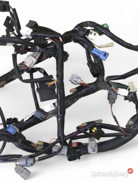 INSTALACJA WIĄZKA ELEKTRYCZNA SUZUKI GSR 750 Działoszyce sprzedam