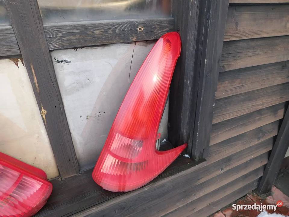 peugeot 206sw tył lampa prawa WYSYŁKA śląskie Żory