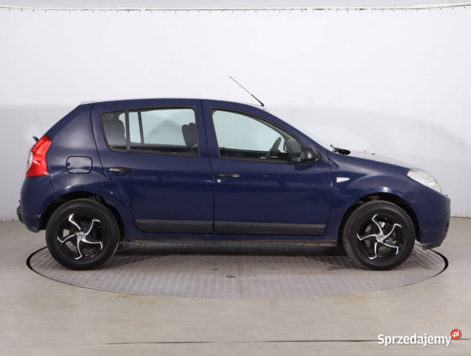 Dacia Sandero 12 16V isofix Piaseczno