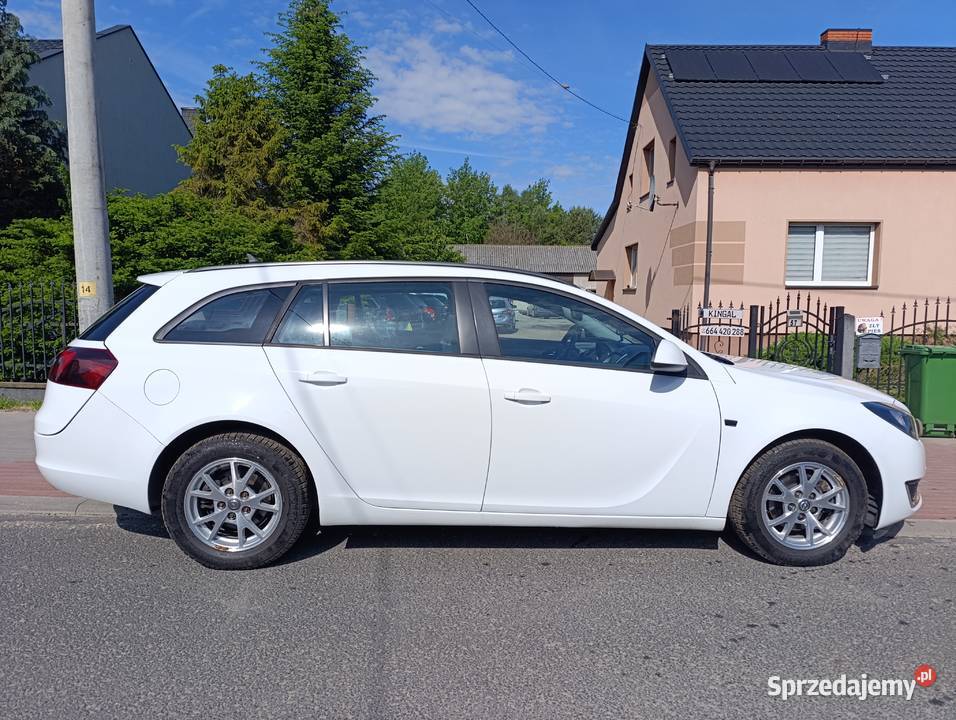 Opel Insignia 14 TURBO benzyna 2016 NISKI 1400cm3 Lgota-Mokrzesz sprzedam