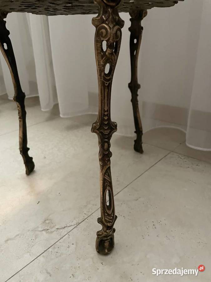 Stary kwietnik mosiężny w stylu secesji