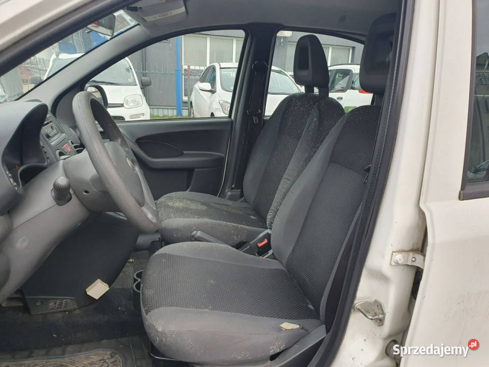 Fiat Panda II 20032012 Rok produkcji 2010 Komorniki